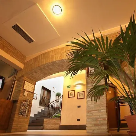 Πανσιόν Arcobaleno 4*